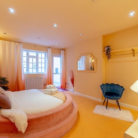 The Courtyard Suite By Margate Suites Zewnętrze zdjęcie