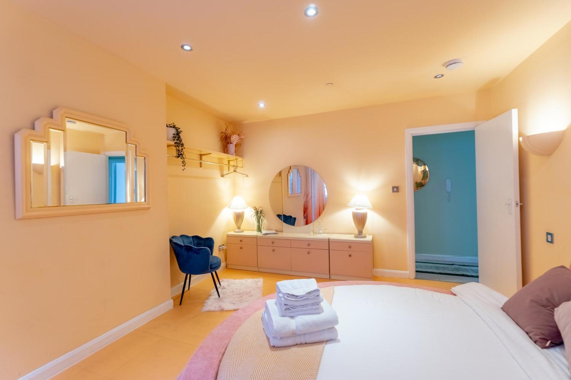 The Courtyard Suite By Margate Suites Zewnętrze zdjęcie